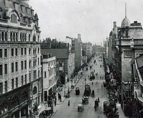 Kingsway in London, WC2 was home to the British Woolworth company from 1913 to 1931