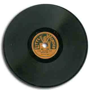 Litle Wonder Records were first sold in US Woolworth stores just before the First World War. It was another ten years before records were regularly sold in Britain