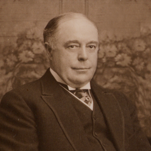 Seymour Horace Knox was a cousin of Frank Woolworth, who worked closely with him in the early days to learn the dimestore business before establishing a substantial and highly profitable chain of 5 and 10s under his own name. In 1912, when this picture was taken, he merged with Woolworth's, using much of the bounty to finance good causes as a leading US philanthropist.
