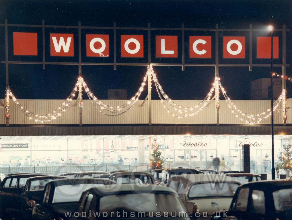 Establishing itself at the heart of the new town community, Woolco's General Manager made his store especially welcoming at Christmas. After dark the look was magical, ensuring bumper sales in the "golden quarter"