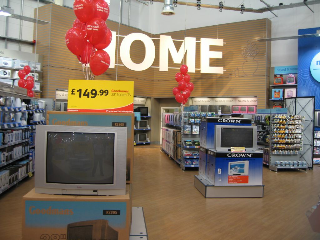 Despite the huge Home beacon, most shoppers would consider virtually every product in the vicinity to be part of Entertainment, with TVs dominating the displays
