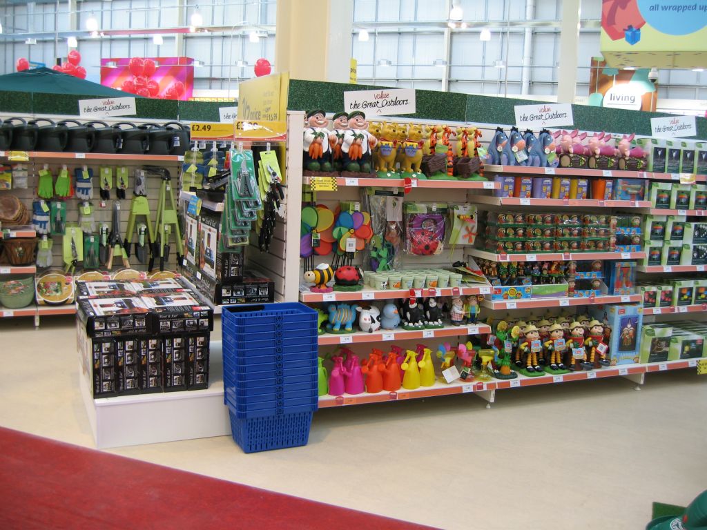They haven't got a gnome to go to - garden ornaments at the out-of-town Woolworths in Bristol Hartcliffe (2005)