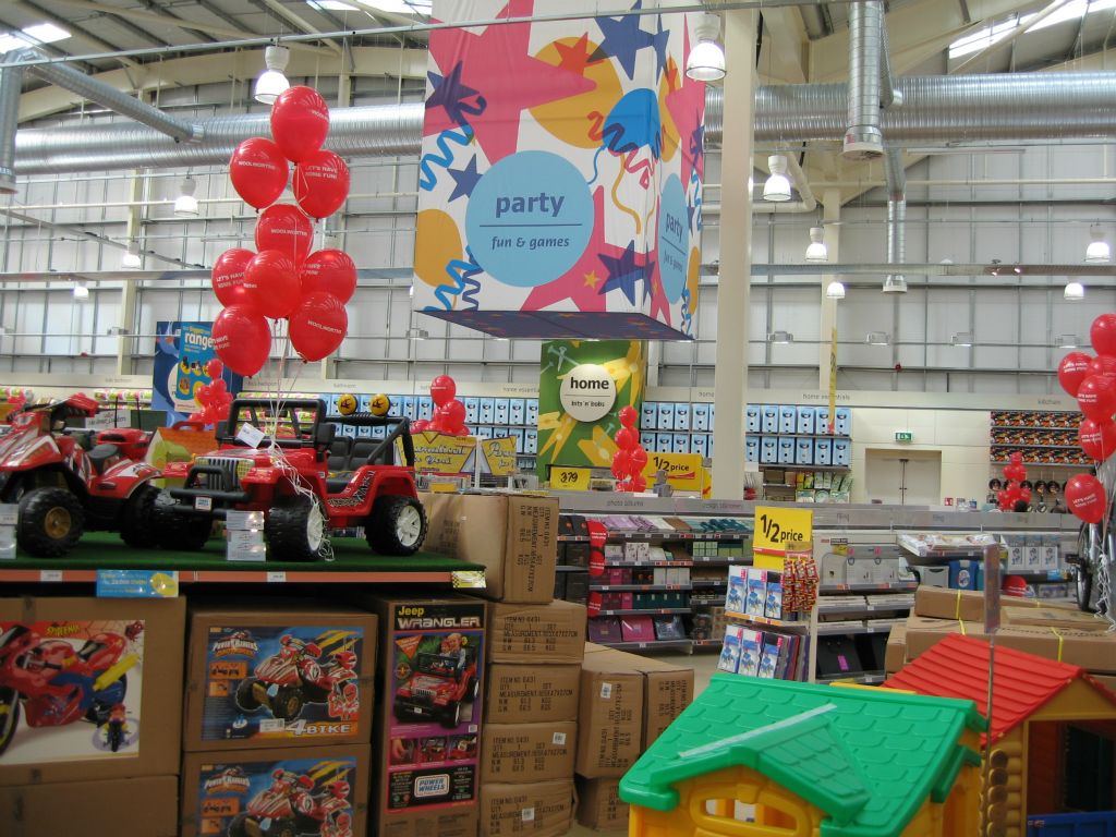 The out-of-town former Big W stores tried to bring the CEO's 'Kids and Celebrations' vision to life