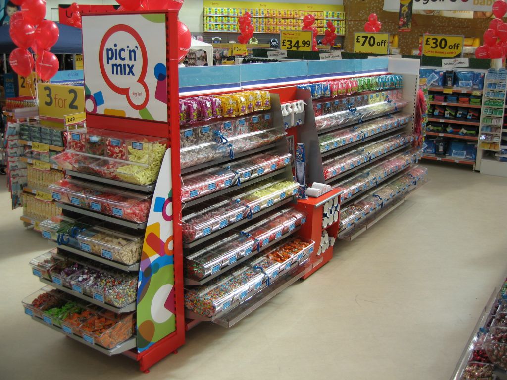 Woolworths' out-of-town stores opted to give the popular pic'n'mix offer a makeover, using different signage and display techniques to other branches (2005)
