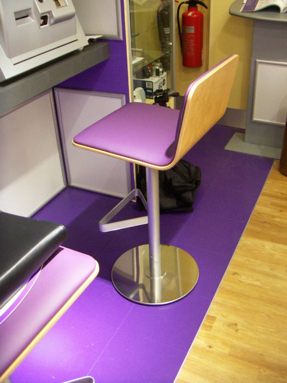 Chairs were provided at the Kingswood ordering point, to allow customers to sit in comfort as they browsed the Woolworths extended ordering range (2005)