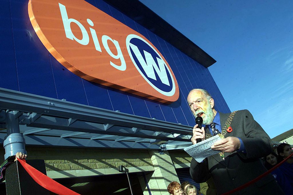 Bradford Mayor John Stanley-King very kindly agreed to open Big W Bradford