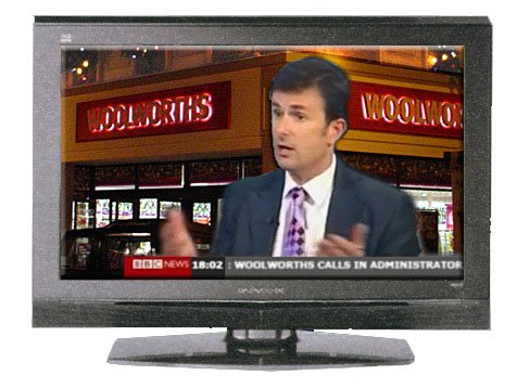 Robert Peston broke the news that Woolworths was going into administration on BBC One's Six O'Clock News on 28 November 2008
