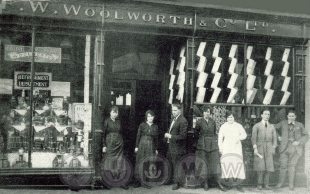 This picture shows the tiny original frontage in Southend (which opened on 25th April 1914), and was taken at the end of the Great War. The store proved a hit with locals and tourists alike, and was rebuilt and extended in 1934.