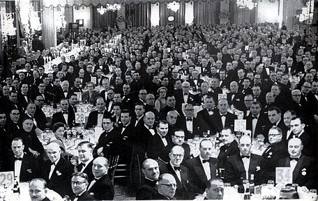 The entire management team of Woolworths packed the Dorchester Hotel to overflowing to celebrate the Company's 50th birthday in the UK in 1959.